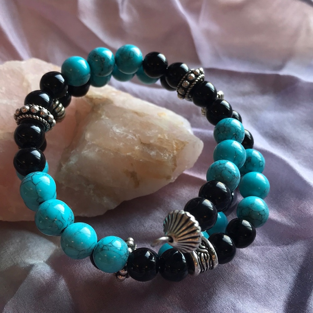 Howlite wrap bracelet
